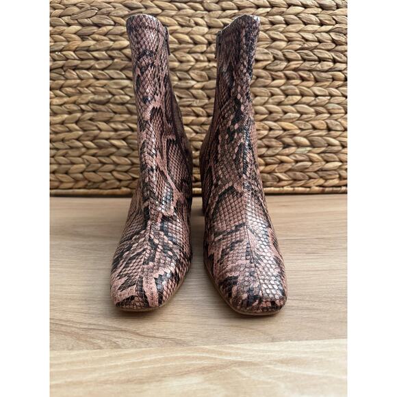 NWB! Steve Madden Harlie snake skin bootie - Picture 8 of 9